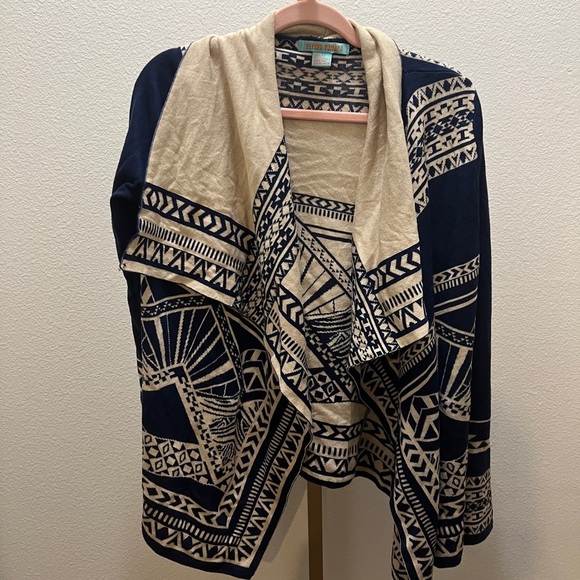 Flying Tomato, long sleeve wide open flap collar cardigan asymmetrical, Small - Picture 1 of 5